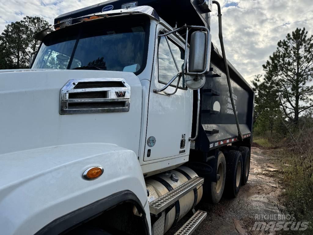 Western Star 4700 Savivarčių priekabų vilkikai