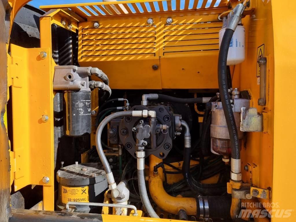 JCB JS 200 LC Vikšriniai ekskavatoriai