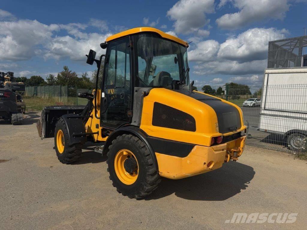 JCB 406 T4 Naudoti ratiniai krautuvai
