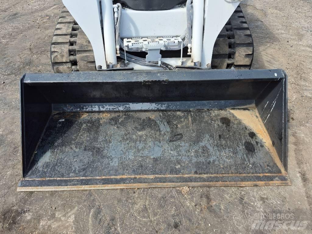 Bobcat T 590 Krautuvai su šoniniu pasukimu