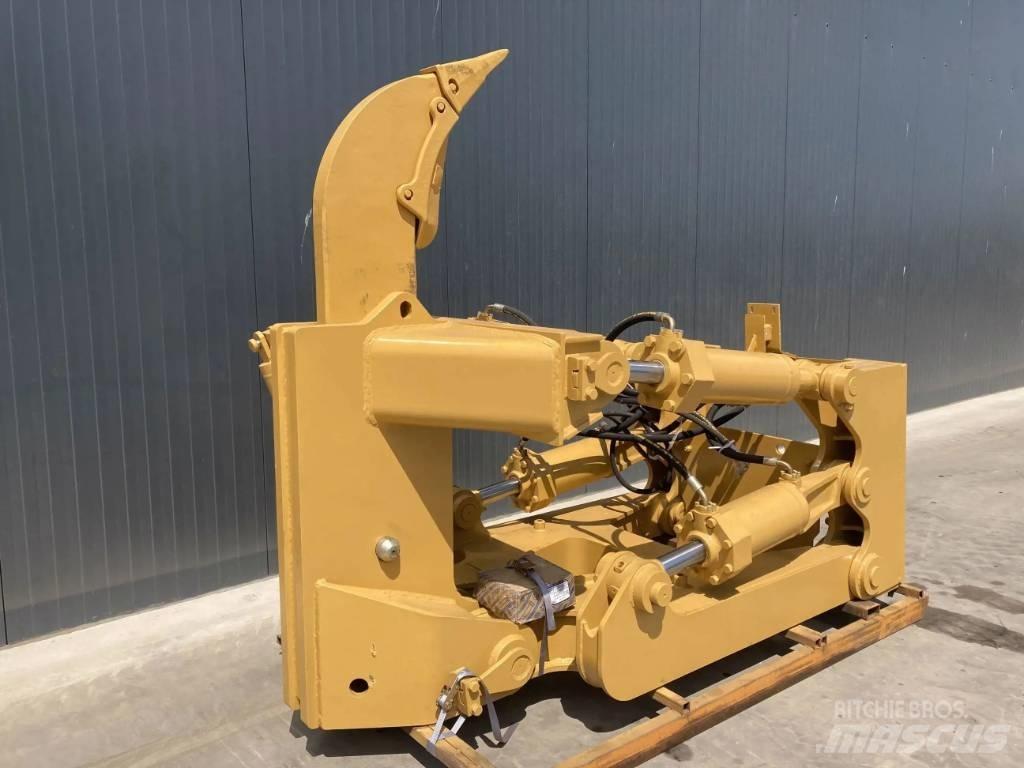 CAT D8R Kultivatoriai-purentuvai