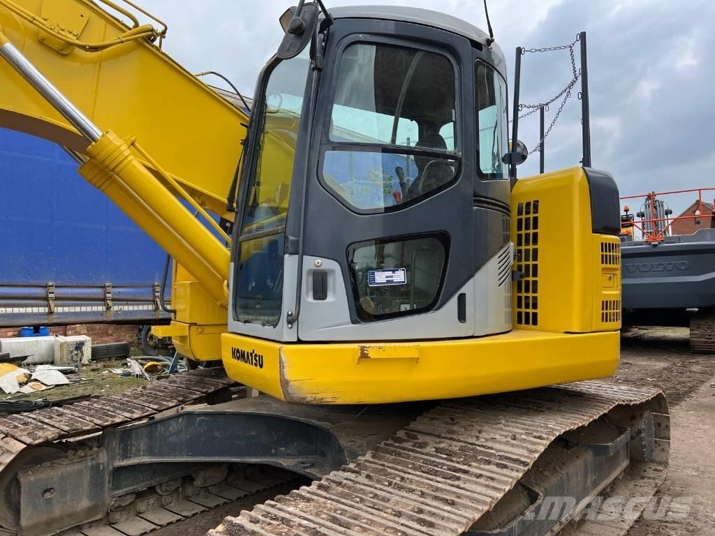 Komatsu PC 228 USLC Vikšriniai ekskavatoriai