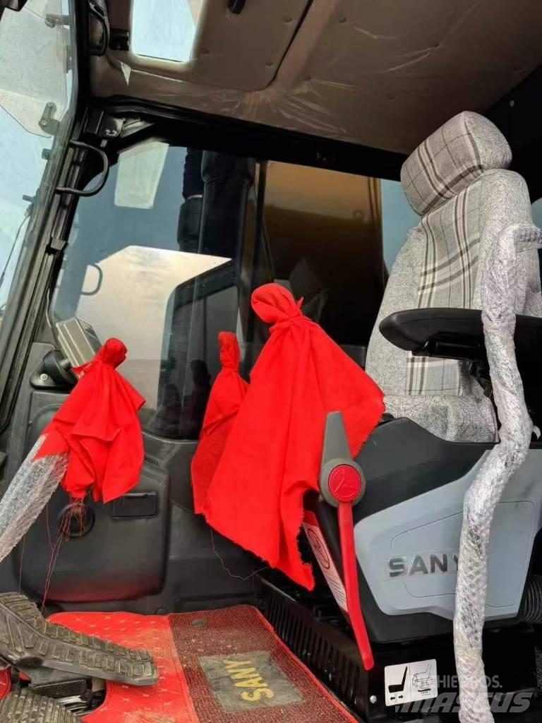 Sany SY 235 H Vikšriniai ekskavatoriai