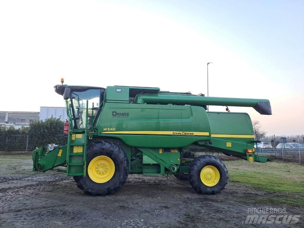 John Deere W 540 Derliaus nuėmimo kombainai