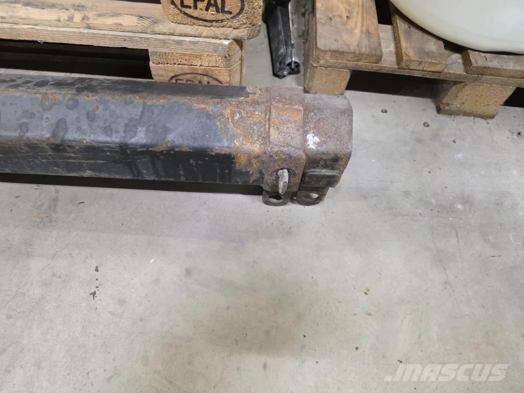 Scania R 650 Automobiliniai kranai