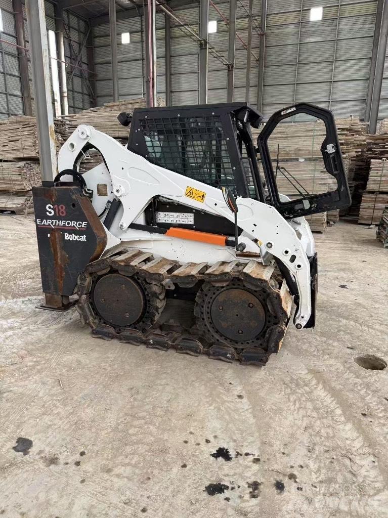 Bobcat S 18 Krautuvai su šoniniu pasukimu