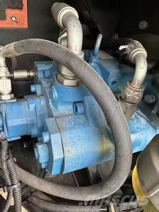 Doosan DX 75 Vikšriniai ekskavatoriai