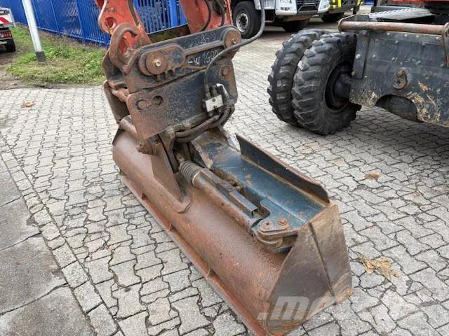 Komatsu PW 160 - 7EO Ratiniai ekskavatoriai