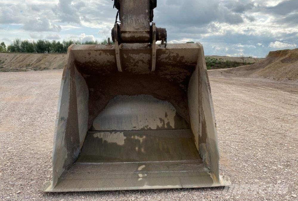 Komatsu PC 1000-1 Vikšriniai ekskavatoriai