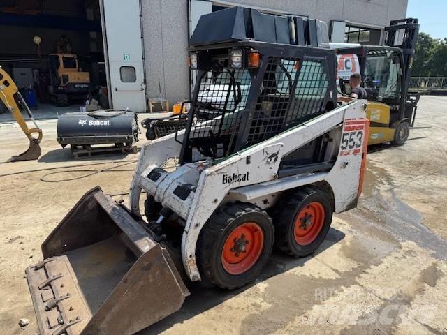Bobcat 553 Krautuvai su šoniniu pasukimu