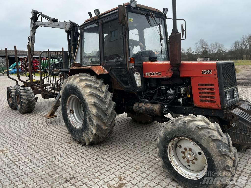 MTZ 952 Miško traktoriai