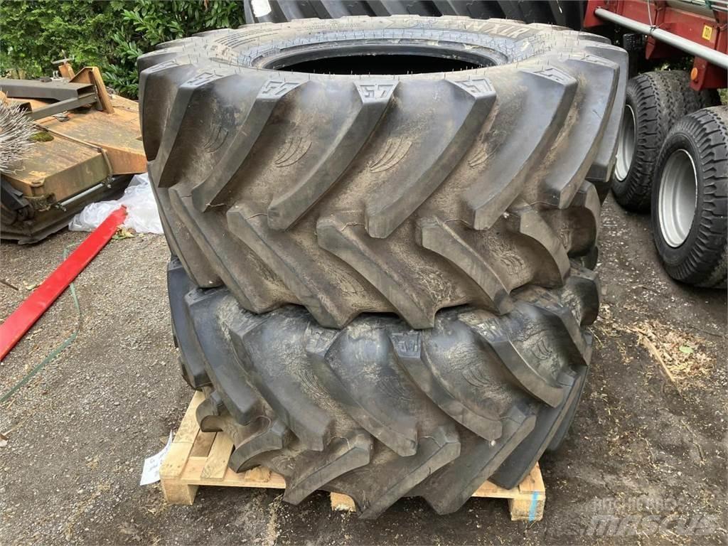 BKT 600/65R28 Padangos, ratai ir ratlankiai