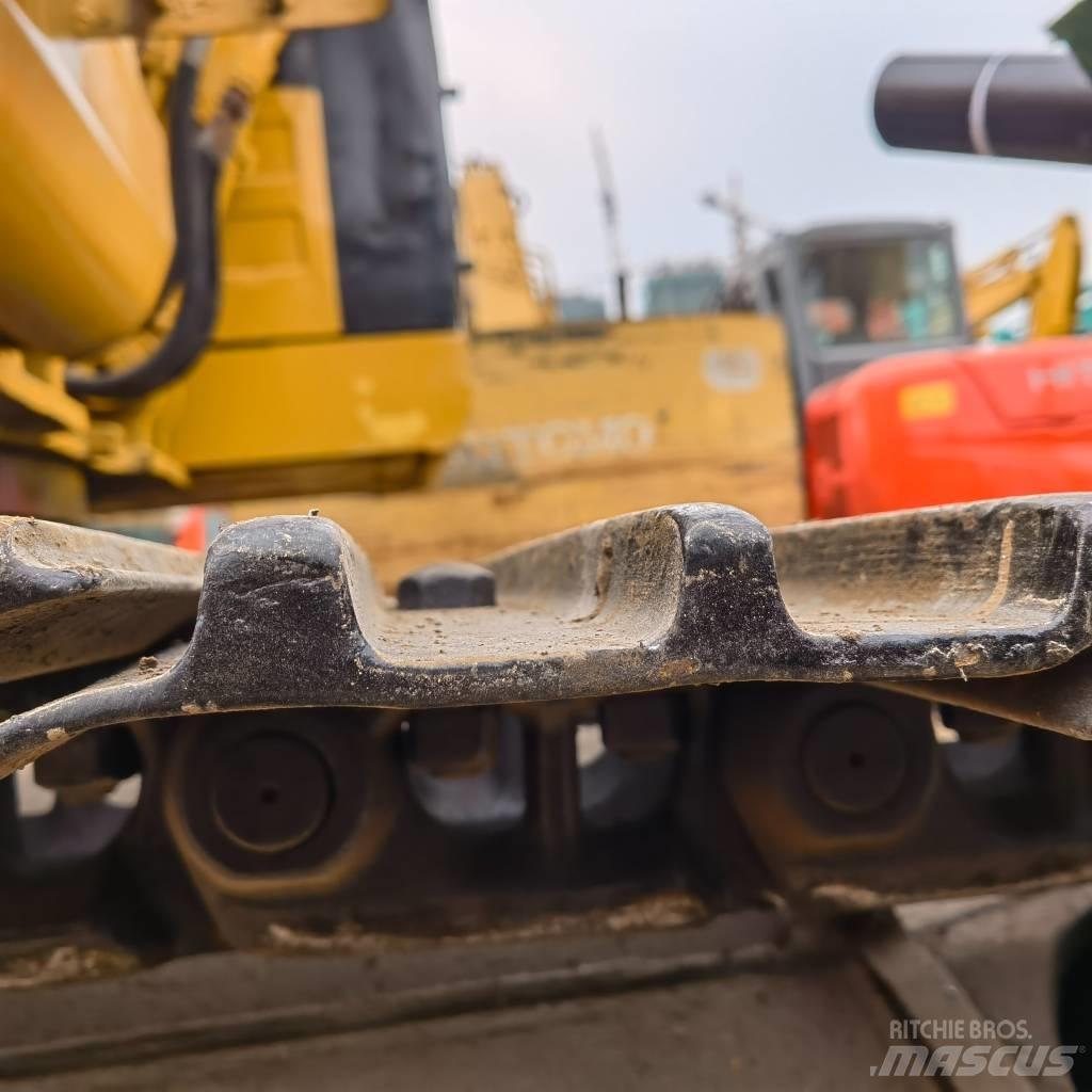 CAT 320 B Vikšriniai ekskavatoriai