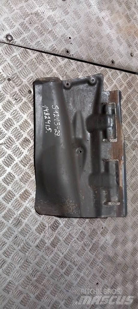  SKANIA R 440  1482415 Kabinos ir salonai