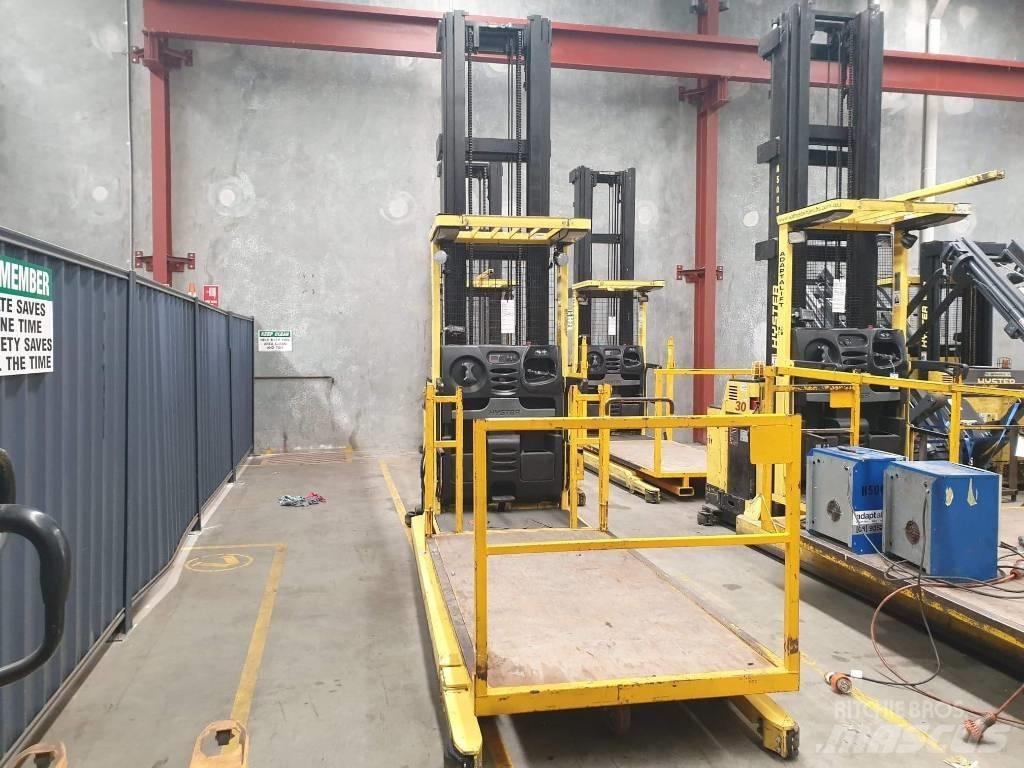 Hyster R30XMF3 Didelių aukščių keltuvai-krautuvai