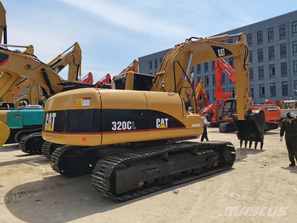CAT 320 C L Vikšriniai ekskavatoriai