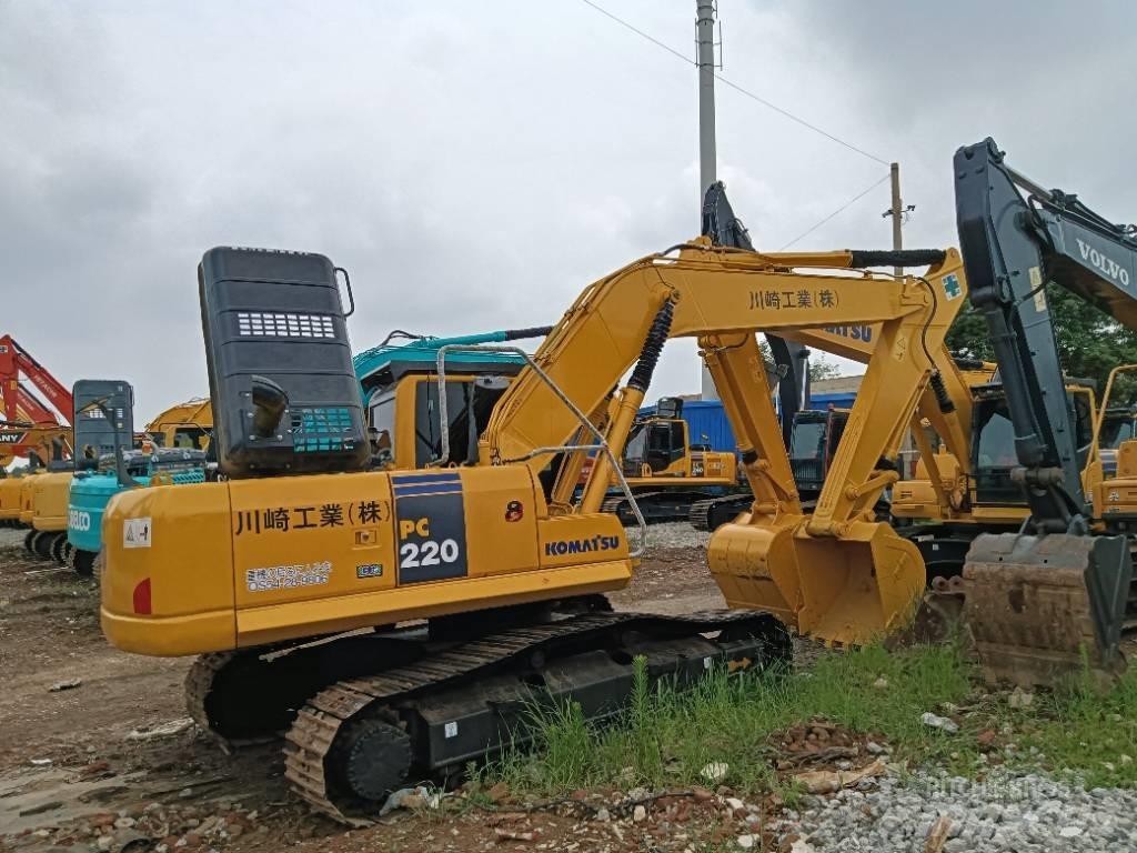 Komatsu PC 220-8 Vikšriniai ekskavatoriai