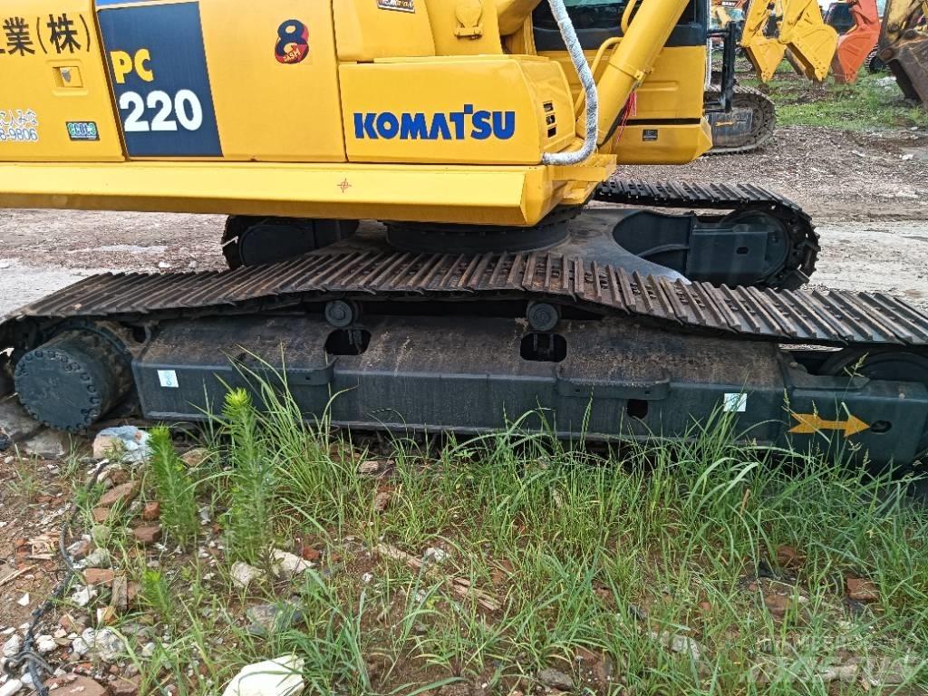 Komatsu PC 220-8 Vikšriniai ekskavatoriai