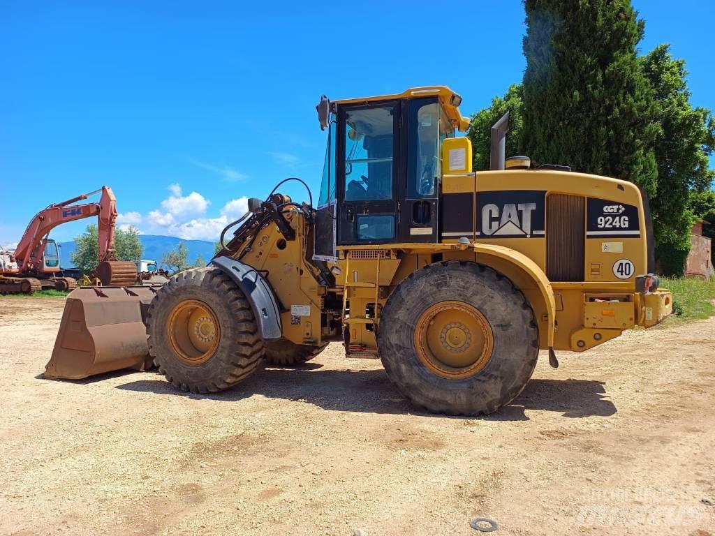 CAT 924 G Naudoti ratiniai krautuvai
