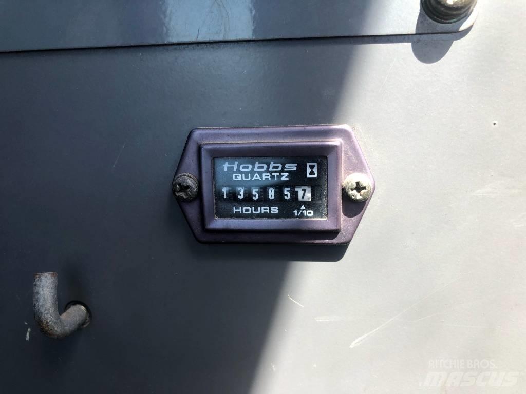 Manitowoc 10000 Vikšriniai kranai