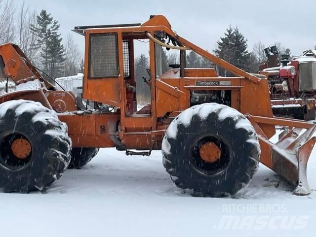 Timberjack 520 Skiedrovežiai
