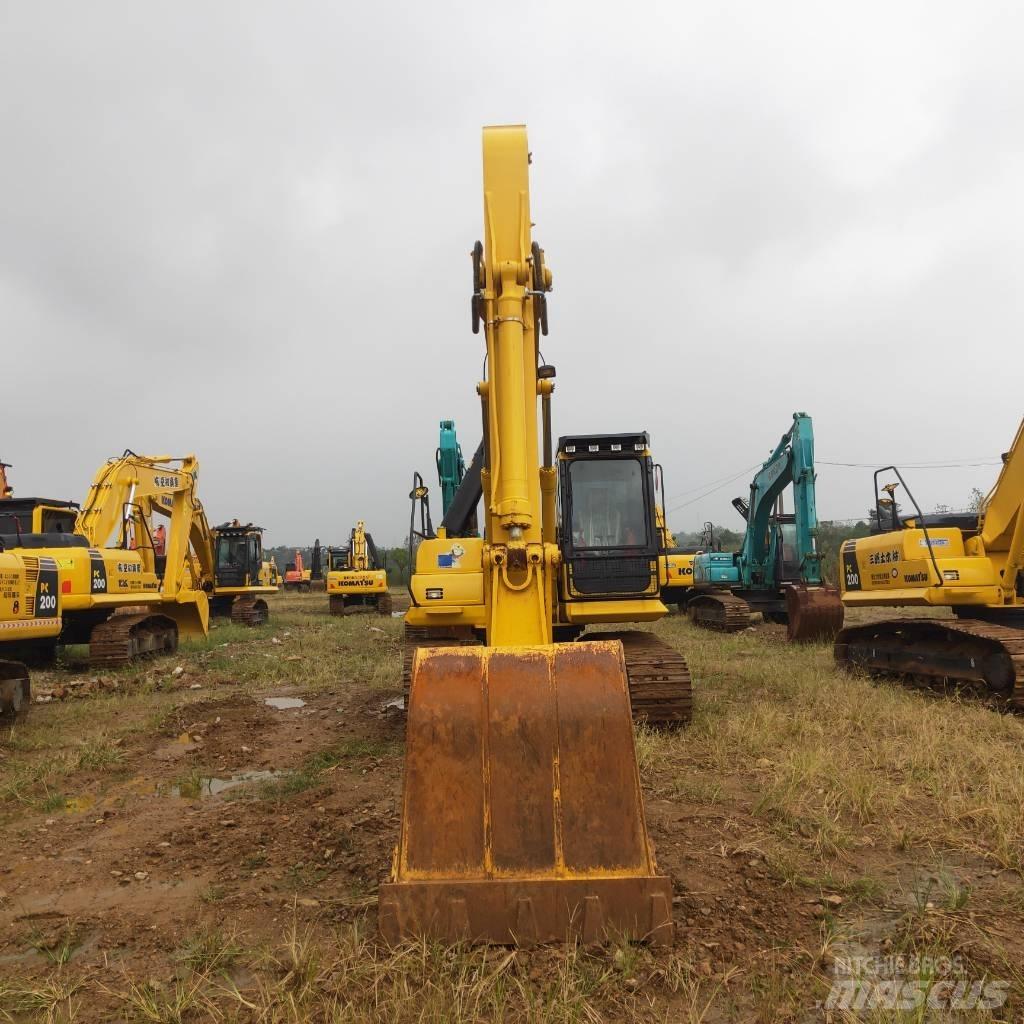 Komatsu PC200-8 Vikšriniai ekskavatoriai