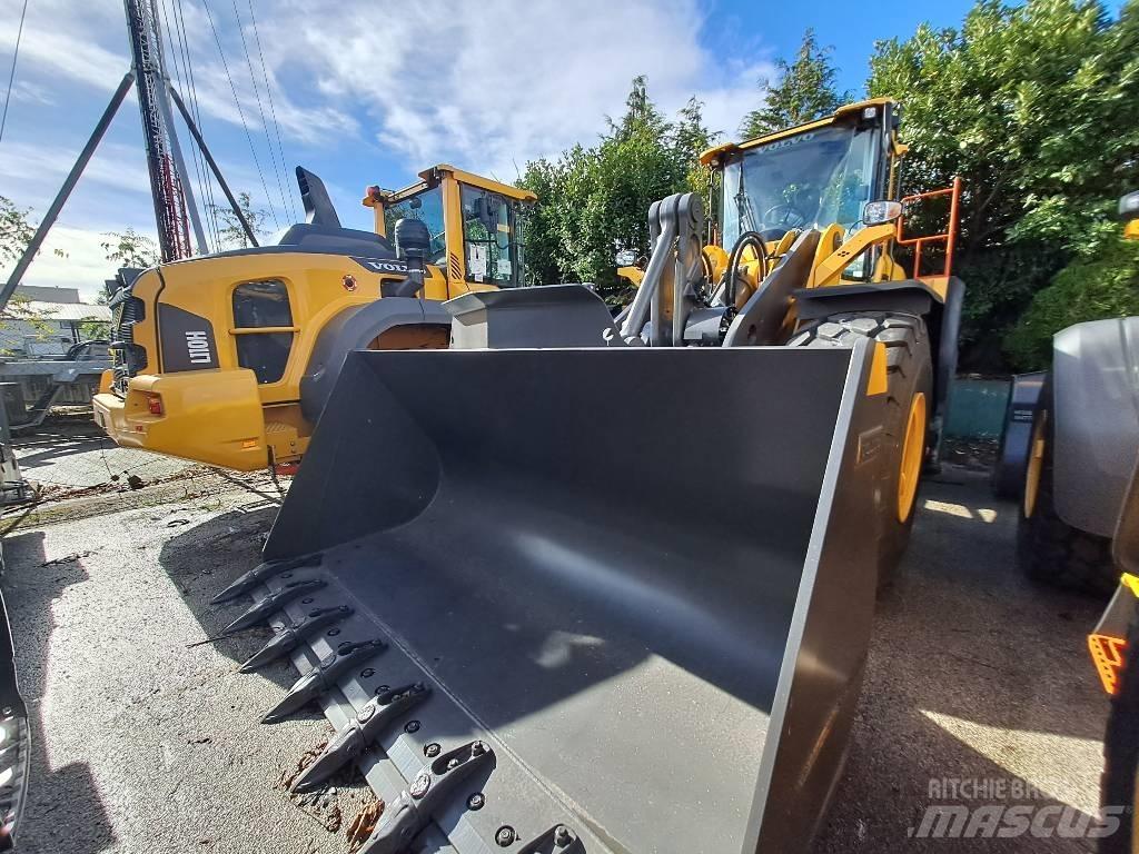 Volvo L150H Naudoti ratiniai krautuvai
