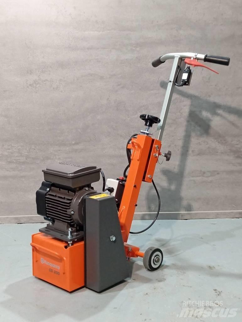 Husqvarna CG 200E Statyba - Kita