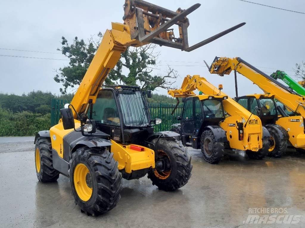 JCB 541-70 Teleskopiniai krautuvai žemės ūkiui