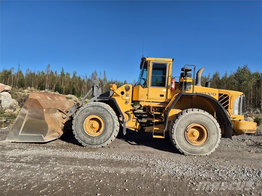 Volvo L 180 E Naudoti ratiniai krautuvai