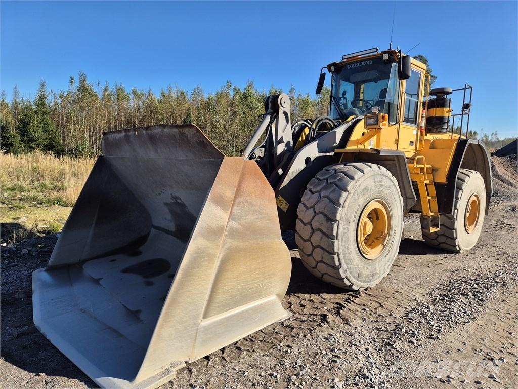 Volvo L 180 E Naudoti ratiniai krautuvai