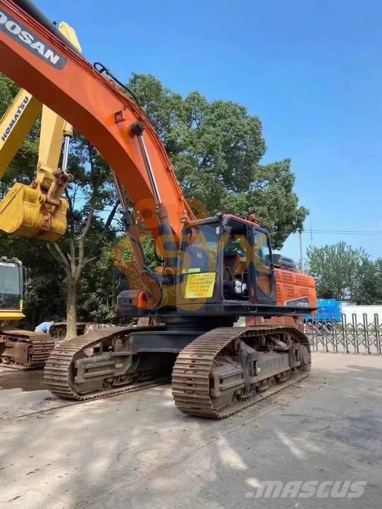 Doosan DX530 LC Vikšriniai ekskavatoriai