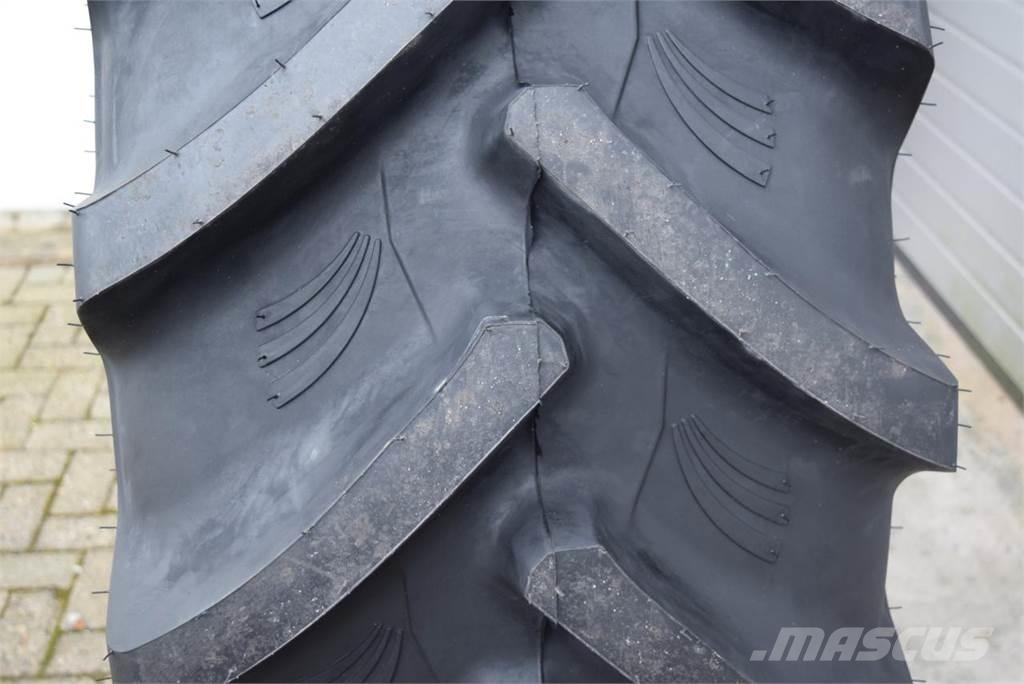  520/70R34 ***GRI*** Padangos, ratai ir ratlankiai