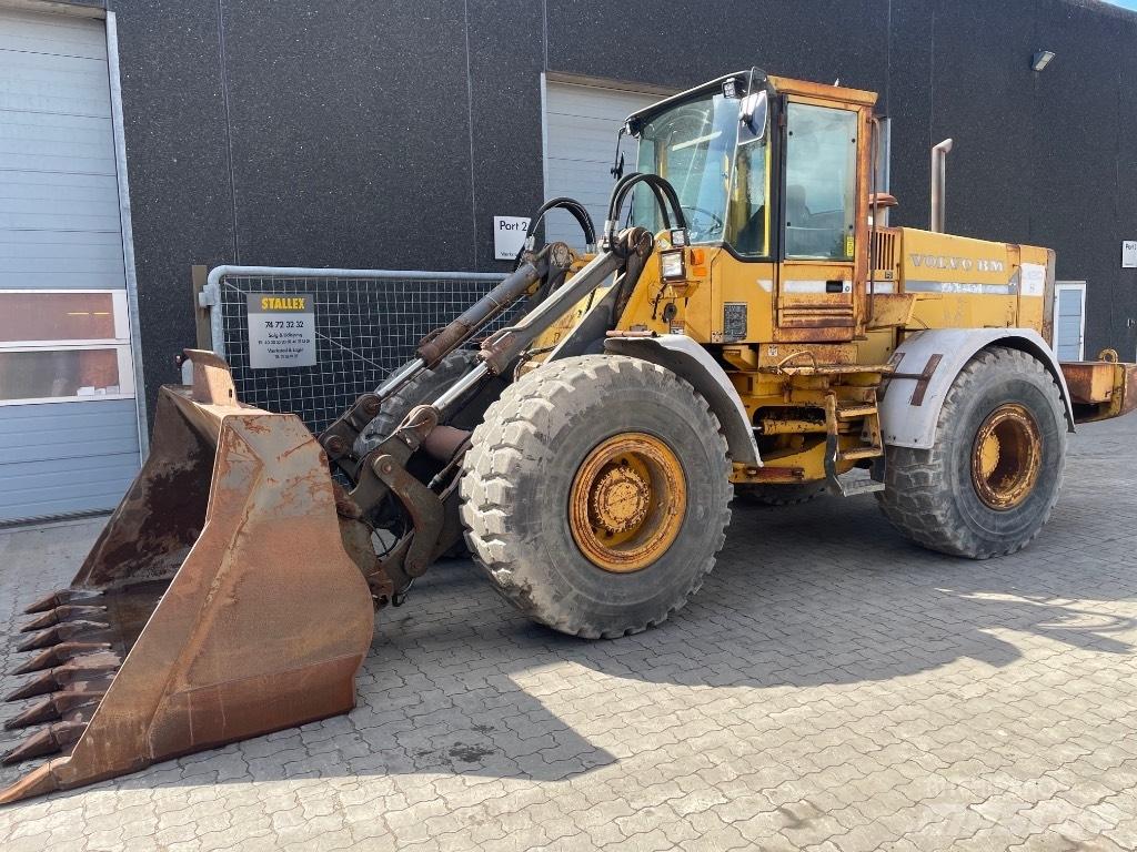 Volvo L120B Naudoti ratiniai krautuvai