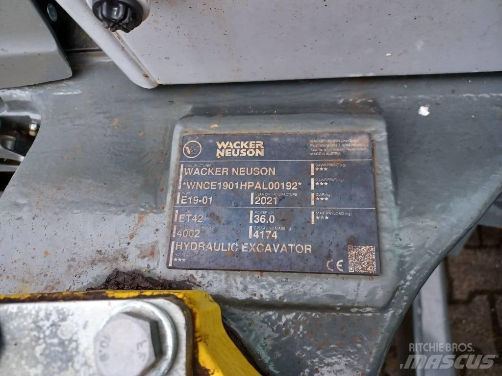 Wacker Neuson ET42 Vikšriniai ekskavatoriai