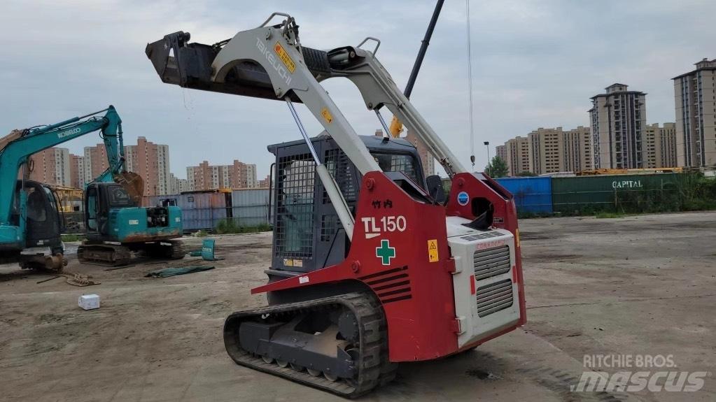 Takeuchi TL150 Krautuvai su šoniniu pasukimu