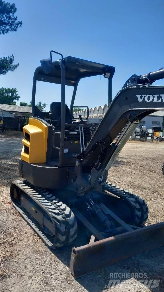 Volvo EC 27 D Mini ekskavatoriai < 7 t