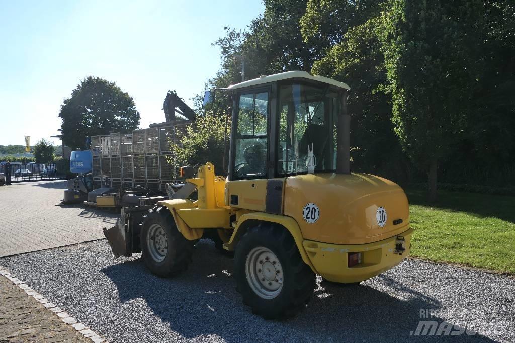 Volvo L 30 Z Naudoti ratiniai krautuvai