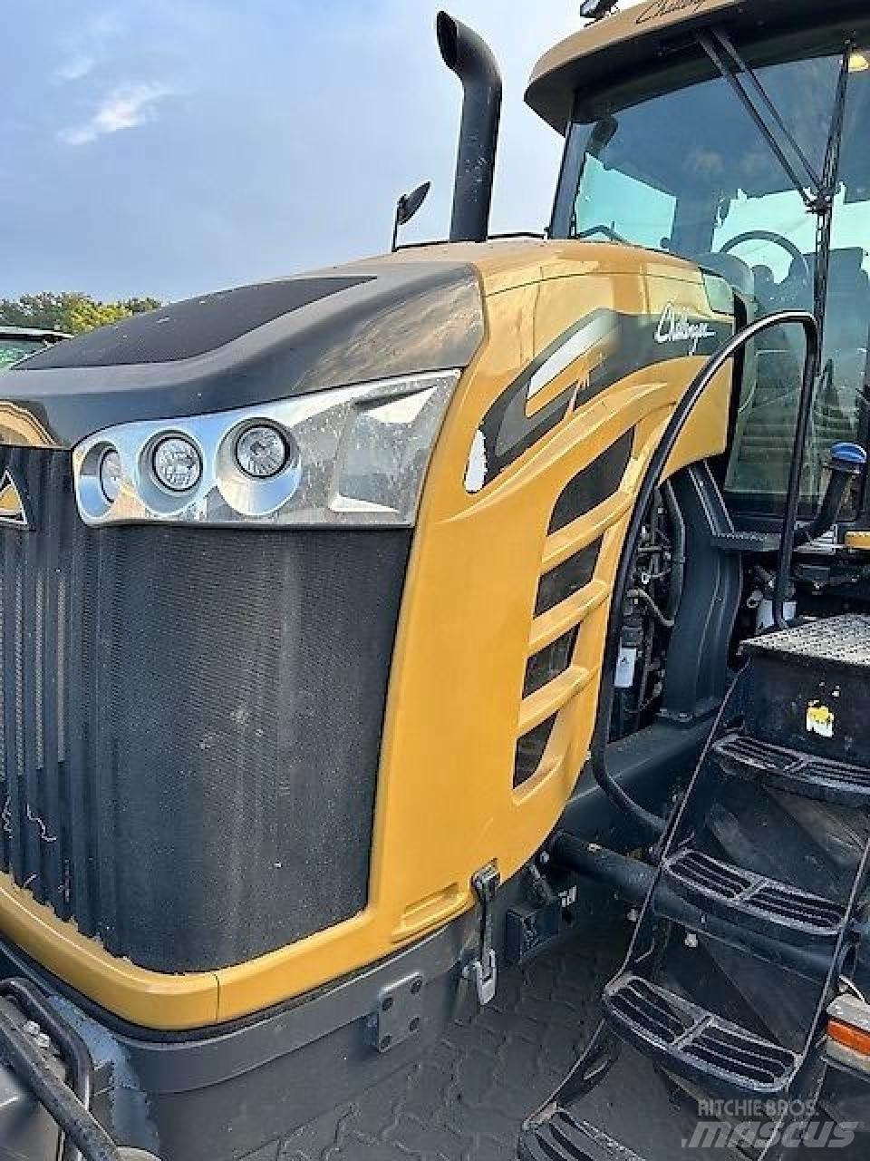Challenger MT775E Traktoriai