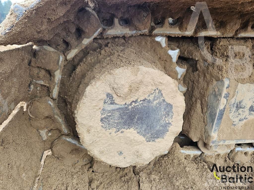 Hitachi EX 215 Vikšriniai ekskavatoriai