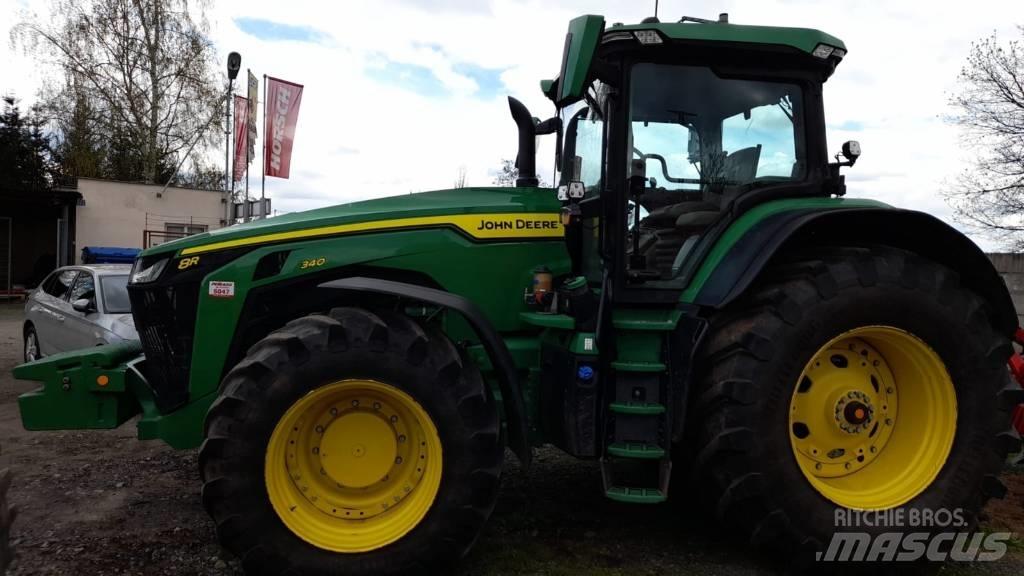 John Deere 8R 340 Traktoriai