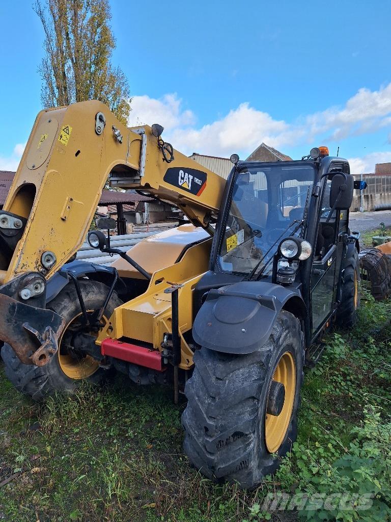 CAT TH 337 Teleskopiniai krautuvai žemės ūkiui