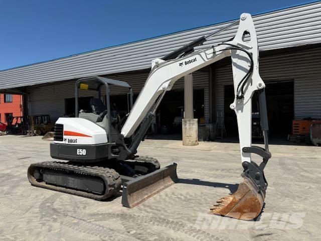 Bobcat E 50 Mini ekskavatoriai < 7 t