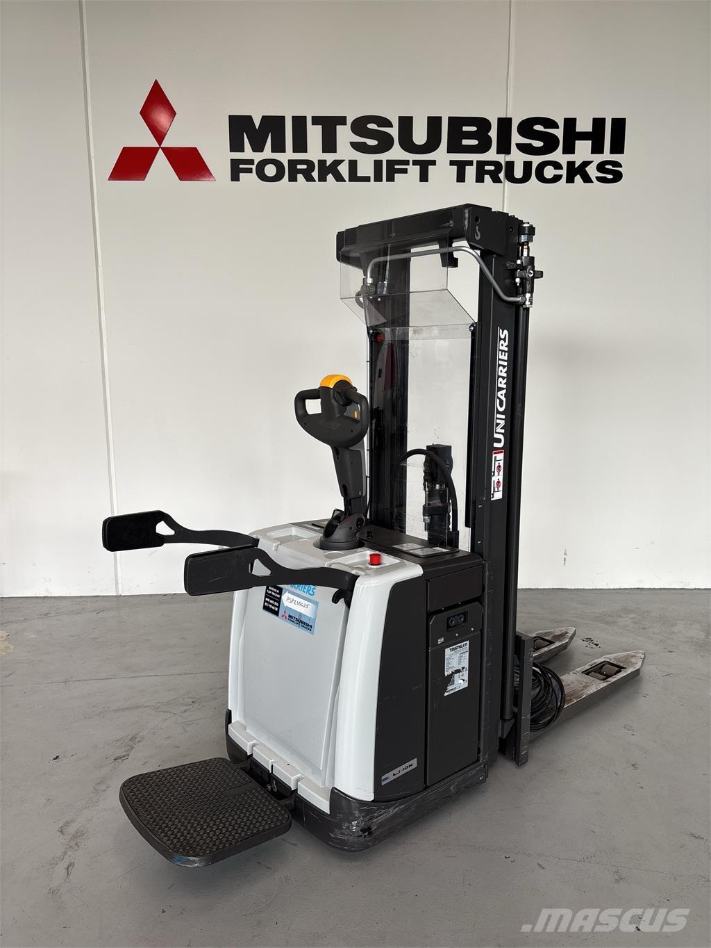 Atlet PSP160 Savaeigiai rietuvai