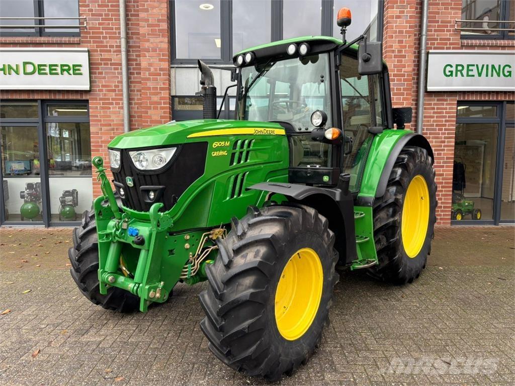 John Deere 6105M Traktoriai