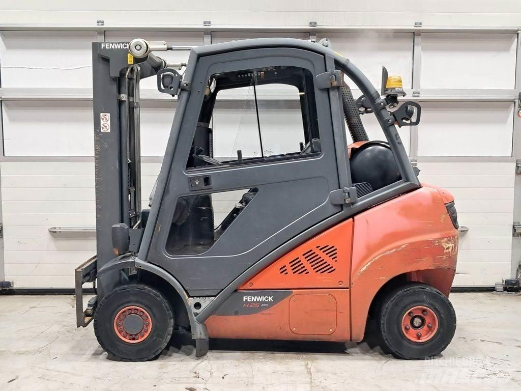 Linde H25T-02 LPG (dujiniai) krautuvai