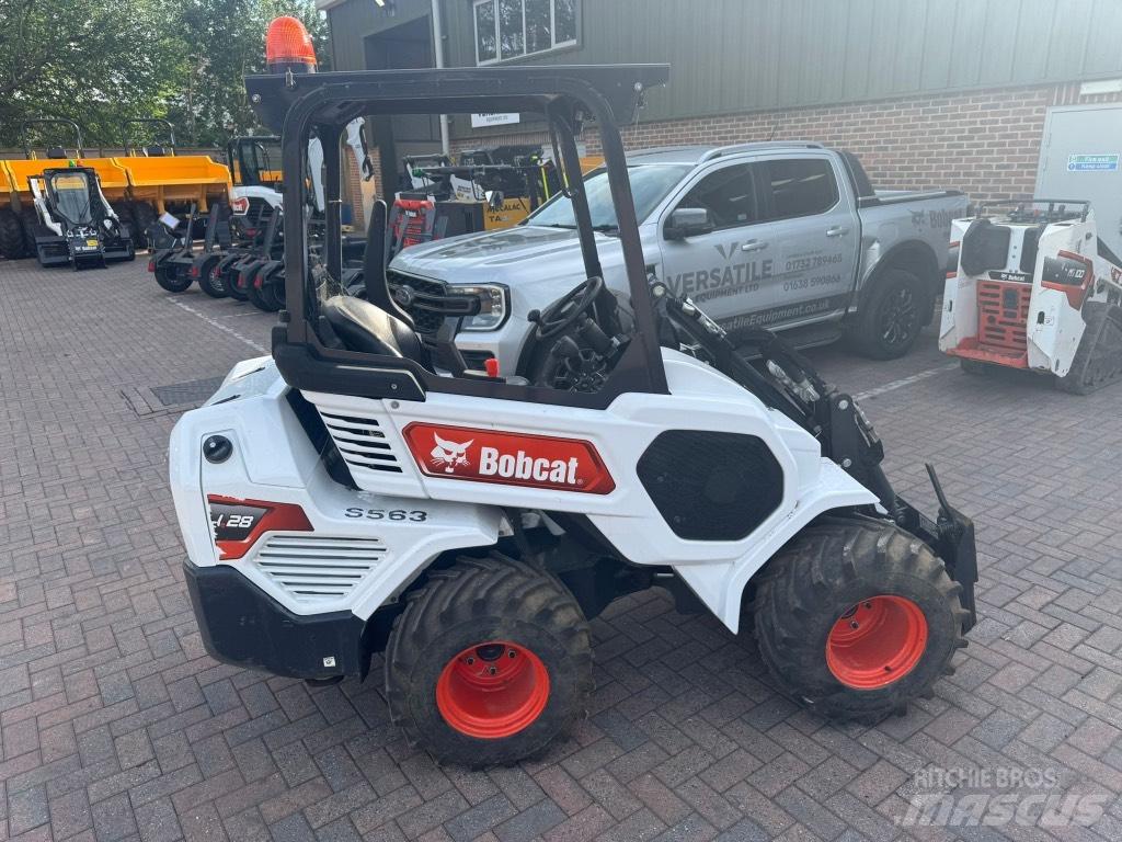 Bobcat L 28 Mini krautuvai