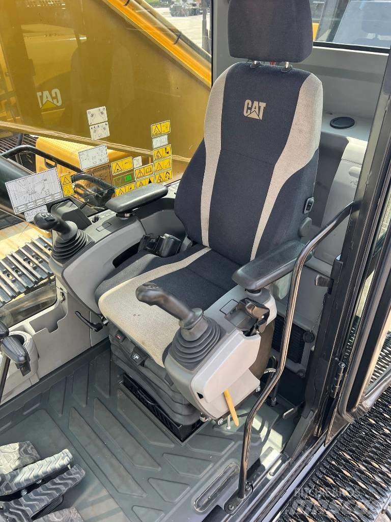 CAT MH336F Atliekų / pramoniniai krautuvai
