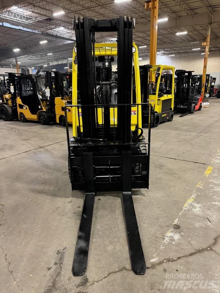 Hyster H 60 FT Šakiniai krautuvai - Kita