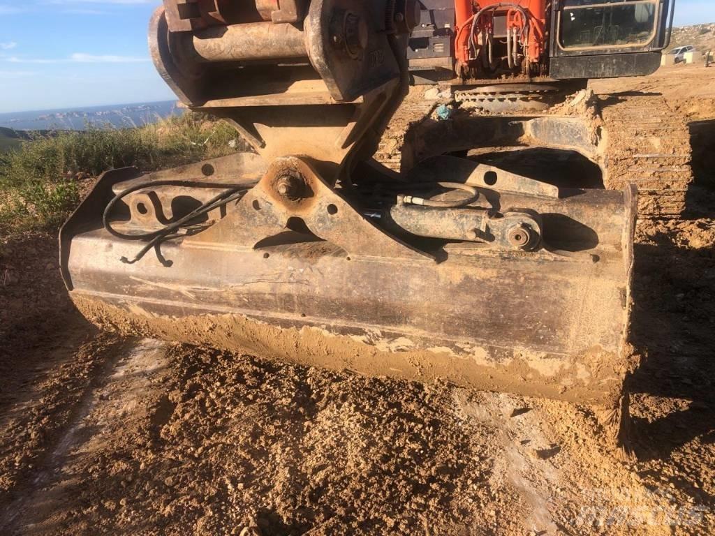 Hitachi ZX350LCN-6 Vikšriniai ekskavatoriai